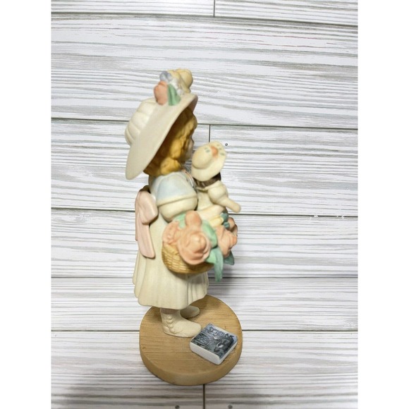 Jan Hagara Collectible Figurine Mattie 3516 1989 Figurine Numbered - Picture 4 of 9